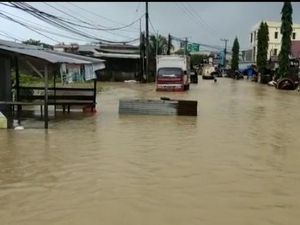 Diguyur Hujan Sejak Dini Hari, Permukiman di Balikpapan Banjir
