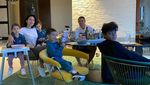 Cristiano Ronaldo dan Georgina Rodriguez Pamer Momen Manis Saat Makan Bareng Anak