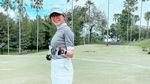 Gaya Dita Fakhrana saat Merumput di Lapangan Golf
