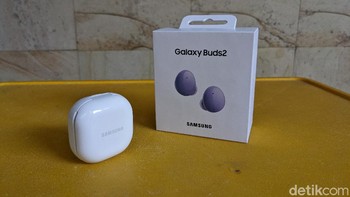 TWS anyar ini merupakan penerus dari Galaxy Buds/Galaxy Buds+ yang diluncurkan tahun 2019 lalu. Foto: Virgina Maulita Putri/detikINET