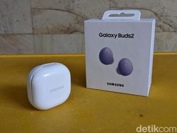 Unboxing Samsung Galaxy Buds 2, TWS Murah Meriah dengan ANC