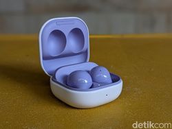 Unboxing Samsung Galaxy Buds 2, TWS Murah Meriah dengan ANC