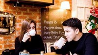 Sebelum digugat cerai, beginilah keseruan Jonathan Frizzy dan sang istri saat kulineran. Keduanya tampak menikmati kopi dan dessert. Foto: Instagram @ijonkfrizzy