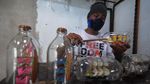 Miniatur Kapal Dalam Botol Buatan Klaten Ini Tembus Pasar AS Lho