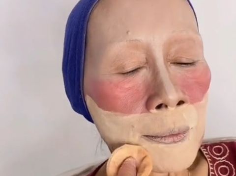 Makeup nenek jadi muda pakai lakban