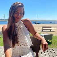 Jordana Jardel adalah adik kandung dari mantan pemain Sporting Lisbon, Mario Jardel. Kini seperti terlihat di akun Instagramnya, Jordana sudah menjadi ibu dari seorang anak. Foto: Dok. Instagram