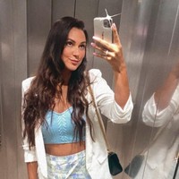 Cristiano Ronaldo bermain di Old Trafford pada periode 2003-2009, sebelum kemudian hijrah ke Real Madrid. Pada 2003, Ronaldo pacaran dengan wanita cantik bernama Jordana Jardel. Hubungan mereka berakhir tidak lama setelah Ronaldo masuk Manchester United pada 2003. Foto: Dok. Instagram