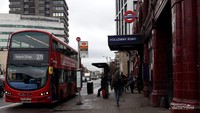 Holloway Road Station di dekat Emirates Stadium