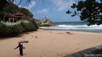 Pantai Kukup Jeda Sejenak dari Riuh Wisatawan