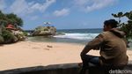Pantai Kukup Jeda Sejenak dari Riuh Wisatawan