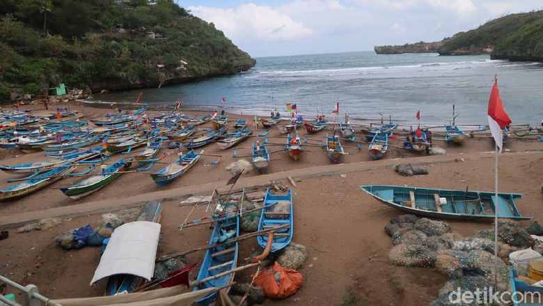 Pantai Selatan Yogyakarta Pantai Selatan, GunungkidulYogyakarta
