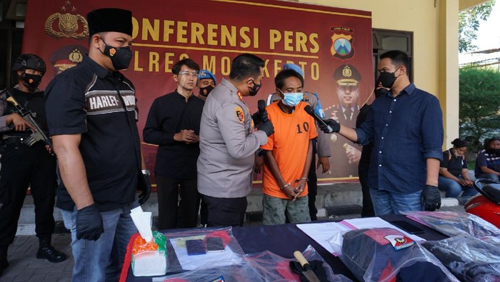 pembunuhan Karyawan Warung Sate di mojokerto