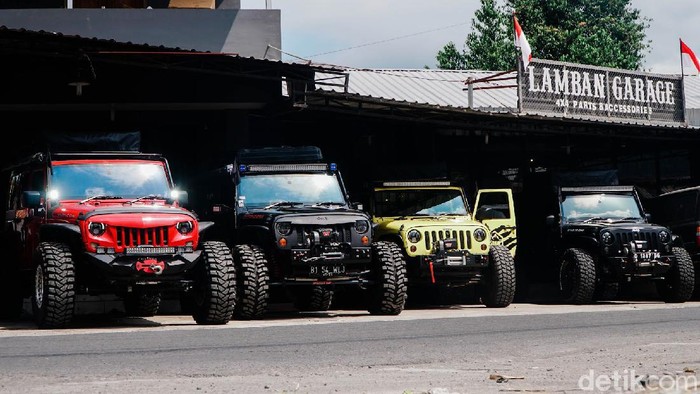 Menikmati jalur ekstrem menggunakan jeep sekaligus camping menjadi pengalaman yang menarik. Semua ini bisa Otolovers dapatkan di Yogya lho. Penasaran?