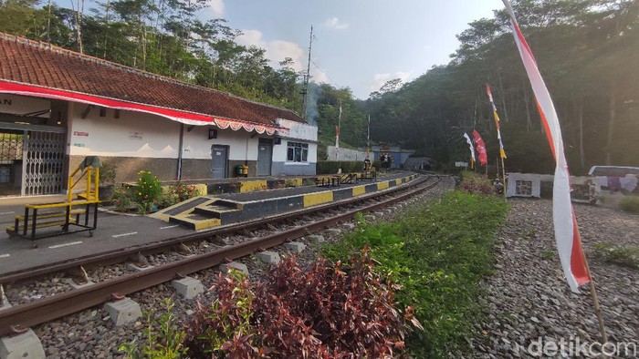 Stasiun Lampegan Stasiun Lampegan