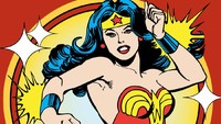 Orientasi seksual Wonder Woman dibeberkan oleh penulis Greg Rucka di tahun 2016. Lewat komik Wonder Woman Rebirth, dia diperkenalkan sebagai seorang queer. Menurutnya, akan sangat tidak masuk akal kalau para pejuang Themiscyra tidak punya hubungan asmara. Namun dijelaskan Greg Rucka, para Amazonian tidak punya konsep gay karena tak banyak pria di tempat tinggal mereka. (Foto: dok. DC Comics)    