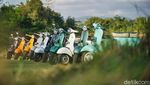 Asyiknya Keliling Kota Naik Vespa di Yogyakarta