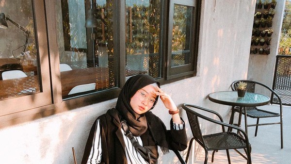 Cantiknya Dokter Hemas Nura yang Doyan Gelato dan Hobi Ngopi