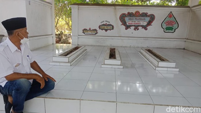 Di balik ketenarannya sebagai Kota Santri, Jombang menyimpan cerita legenda terkait Majapahit. Salah satunya tentang sosok Kebokicak, manusia sakti yang akhirnya memeluk Islam.