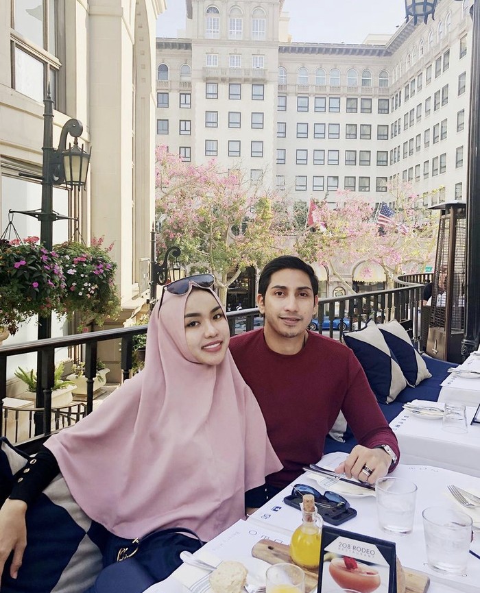 Medina Zein, Kolektor Tas Mahal yang Juga Sering Makan di Restoran Mewah Medina Zein, Kolektor Tas Mahal yang Juga Sering Makan di Restoran Mewah