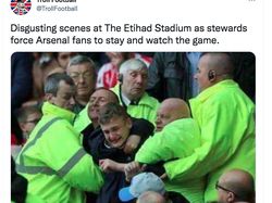 Meme Kocak Arsenal Menggelepar di Dasar Klasemen