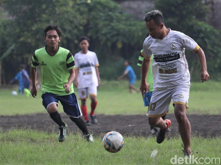 Naik Daun di Masa Corona, Sepakbola Tarkam Jadi Hiburan Warga
