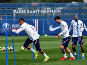 Karena Trio Messi, Neymar, Mbappe Nggak Bisa Main Simsalabim