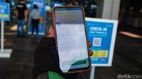 Diketahui, selama PPKM level 3, pengunjung mal dibatasi hingga 50 persen dari kapasitas total.