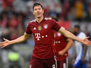Bayern Vs Hertha: Lewandowski Hat-trick, Die Roten Menang 5-0