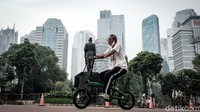 Selama masa PPKM level 3, kegiatan olahraga outdoor diperbolehkan maksimal 4 orang dengan menerapkan 50 persen dari kapasitas dan protokol kesehatan ketat.