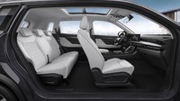 Mobil ini punya konfigurasi dua baris yang bisa menampung 5-penumpang. Jika melirik atapnya sudah dibekali dengan panoramic sunroof berukuran 1.002 mm x 800 mm. Foto: Dok. SGMW