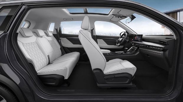 Wuling Xing Chen, Adik Wuling Almaz