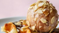 Pancious ikut menawarkan croffle yang layak dicoba. Croffle disajikan sebagai menu lengkap dengan saus hingga es krim. Harganya mulai dari Rp 59.400 sampai Rp 94.600. Variannya antara lain Coco Baileys, Berry Cheese, Walnut Crunch, Beef & Blue Cheese, dan Melted Mozzarella Cheese Fried Chicken. Foto: Instagram pancious.id