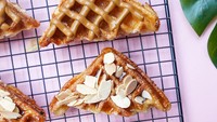 Pop Cookies menawarkan cookies sebagai menu andalan, namun gerai ini juga punya croffle yang bisa dicoba. Croffle-nya ada rasa speculoos, keju, almond maple, dan smores. Pembeliannya bisa paket dengan 2 atau 4 cookies. Harganya mulai dari Rp 54 ribu. Foto: Instagram popcookies.id