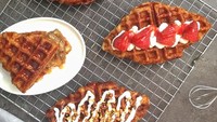 Tersebar di beberapa mall besar di Jakarta, Bakezin juga bisa jadi tujuan untuk menikmati croffle. Pilihan rasanya ada original, strawberry, dan crunchy almond. Untuk penggemar gurih, Bakerzin punya chicken croffle yang patut dicoba. Harga croffle di sini mulai dari Rp 24 ribu hingga Rp 42 ribu per buah. Foto: Instagram herlin.lay