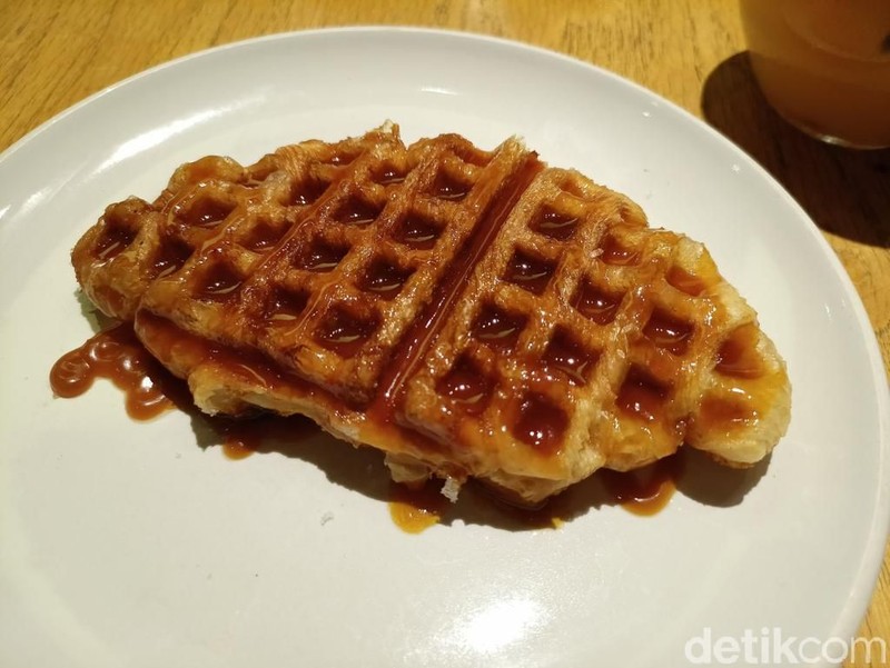 20 Croffle Renyah Manis Ada di Sini
