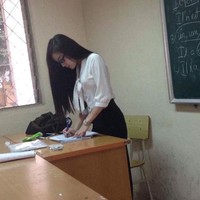 Bagi Au Ha My, menjadi pengajar atau guru adalah takdirnya. Dia merasa bahagia bekerja sebagai guru, pekerjaan yang didambakan kedua orangtuanya. Foto: Dok. Facebook Au Ha My