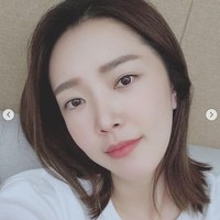 Pemain drama Korea Emperor of the Sea, Risky Romance dan terbaru Amor Fati itu mengaku kerap menerima komentar jahat netizen akibat penampilannya yang lebih berisi. “Selain komentar jahat soal perutku, aku juga tidak tahan melihat diriku sendiri di kamera,” katanya. Foto: Dok. Instagram @bebe_sl