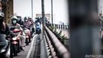 Ada Galian di Tengah Jalan, Ciputat Macet Banget Pagi Ini!