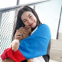 Melalui akun Instagram pribadinya, Felicya sering membagikan momen-momen kehamilannya. Walaupun sedang hamil, Felicya Angelista tetap terlihat aktif. Dirinya tampak beberapa kali membagikan videonya tengah berjoget. Foto: Instagram