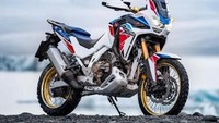 Dari sisi mesin, Africa Twin masih menggendong dapur pacu yang sama, yakni 1.084 cc paralel-twin yang bisa menghasilkan tenaga 100,5 dk pada 7.500 rpm dengan torsi 105 Nm pada 6.250 rpm. Mesin Africa Twin diklaim lebih ringan 2,5 kg dari model generasi pertama. Foto: Dok. Honda