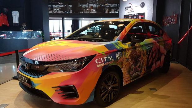Honda City Hatchback RS Nevertoolavish