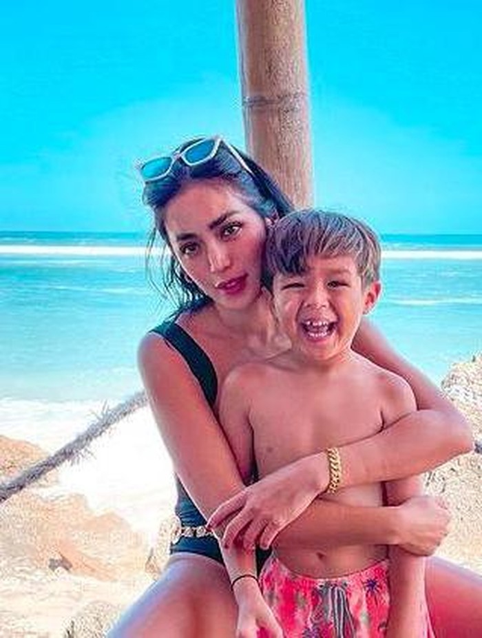 Jessica Iskandar dan El Barack