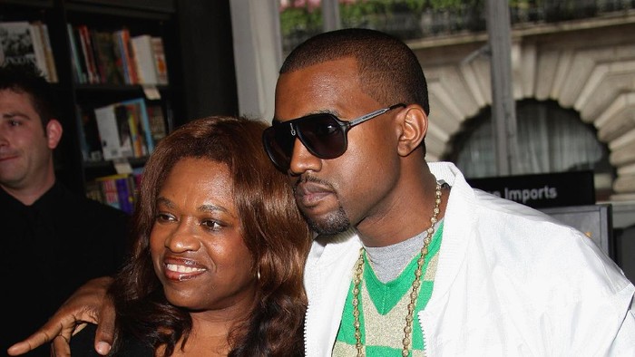 LONDON - JUNE 30:  US hip-hop star Kanye West poses with his mother Donda prior to signing copies of Raising Kanye: Life Lessons From The Mother Of A Hip-Hop Superstar at Waterstones on June 30, 2007 in London.   (Photo by MJ Kim/Getty Images)