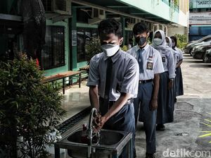 SMA/SMK Jabar Mulai Gelar PTM Terbatas dengan 2 Skema