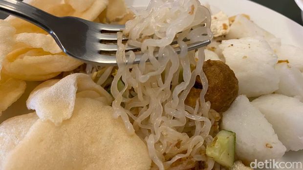 Ketoprak WOW: Ketoprak Kekinian Pakai Shirataki dan Saus Samyang