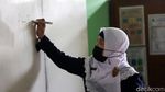 Senangnya Siswa di Hari Pertama Sekolah Tatap Muka
