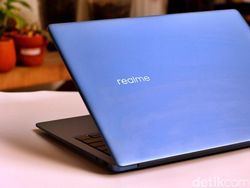 Unboxing Realme Book, Laptop Punya Layar 2K Harga Rp 9 Jutaan