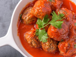 5 Resep Bola Daging yang Kenyal Enak, Cocok Buat Bekal atau Makan Siang
