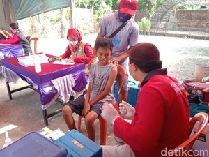 Libatkan Komunitas, Vaksinasi di Majalengka Sasar ODGJ-Anak Jalanan