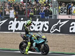 Rossi Sedih Banget MotoGP Inggris Terakhirnya Berakhir Mengecewakan